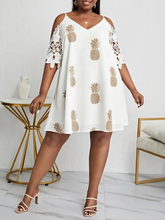 Load image into Gallery viewer, Harriett Plus Pineapple Print Contrast Guipure Lace Cold Shoulder Dress