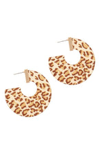 Load image into Gallery viewer, Designer Chic Earring
